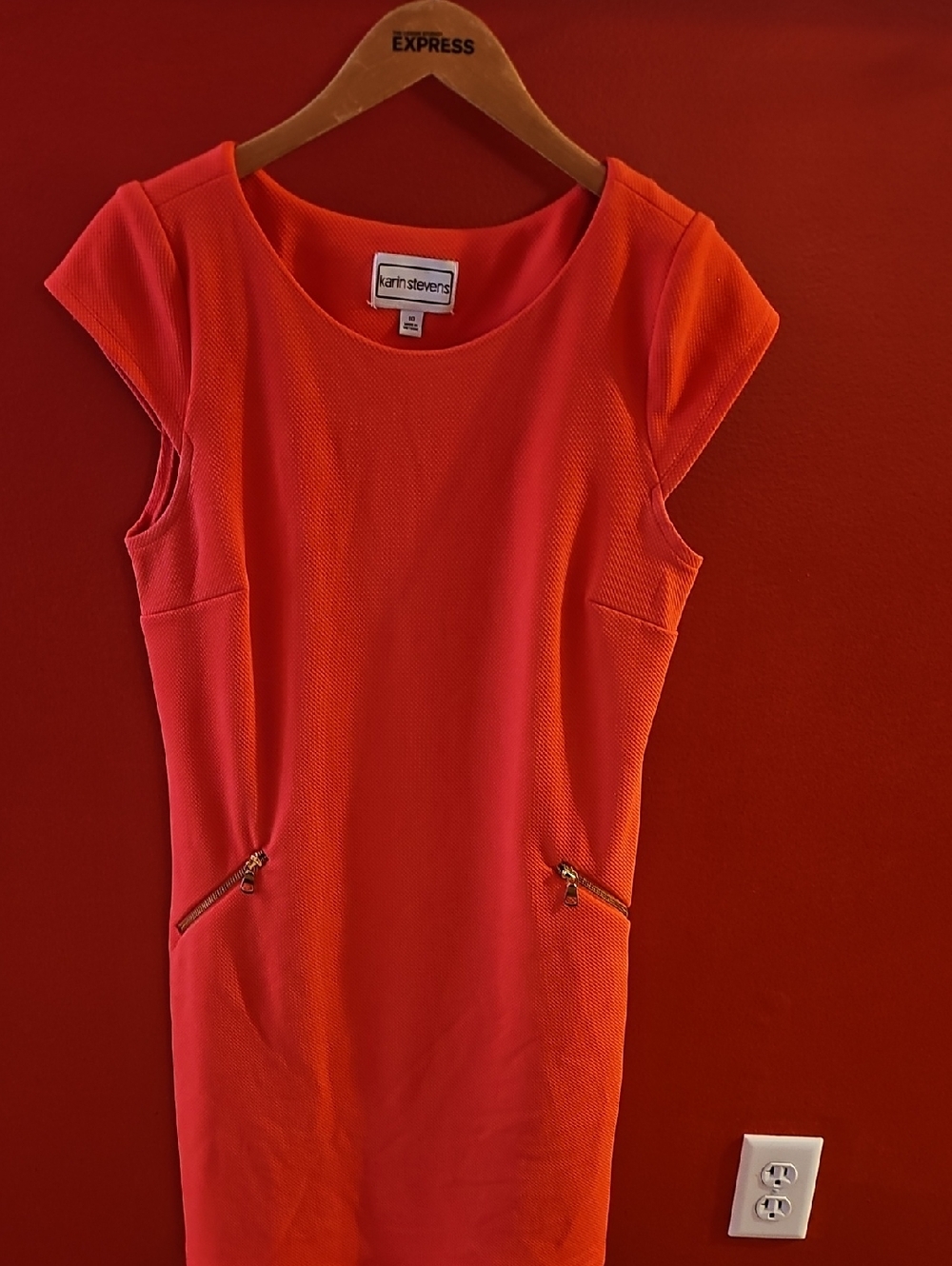 karin stevens Coral-Orange Cap Sleeve Sheath Dress